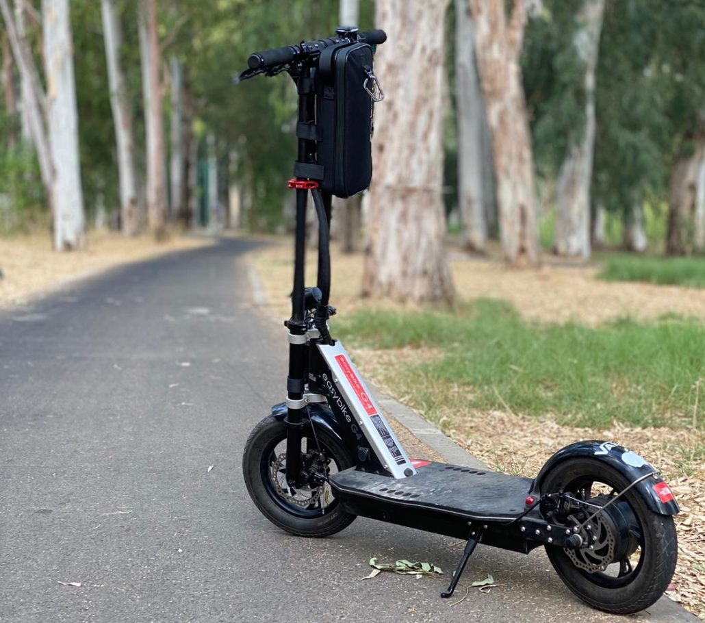 קורקינט חשמלי איזיבייק